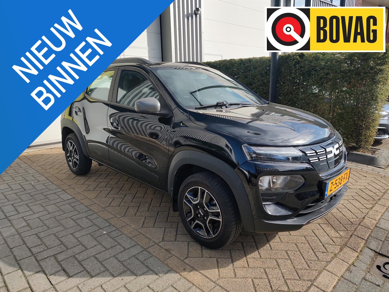 Dacia Spring - Expression 27 kWh BTW Auto Navigatie Cruise-Control Airco Lane-Assist - AutoWereld.nl