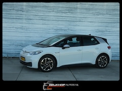 Volkswagen ID.3 - First 58 kWh Carplay Adapt Cruise Soh 92.6%