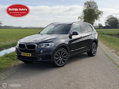 BMW X5 - XDRIVE25D Grijs Kenteken Harman Kardon Nieuwe APK