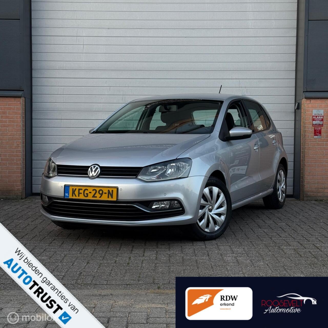 Volkswagen Polo - 1.0 Comfortline / TOPSTAAT / PDC / CRUISE - AutoWereld.nl