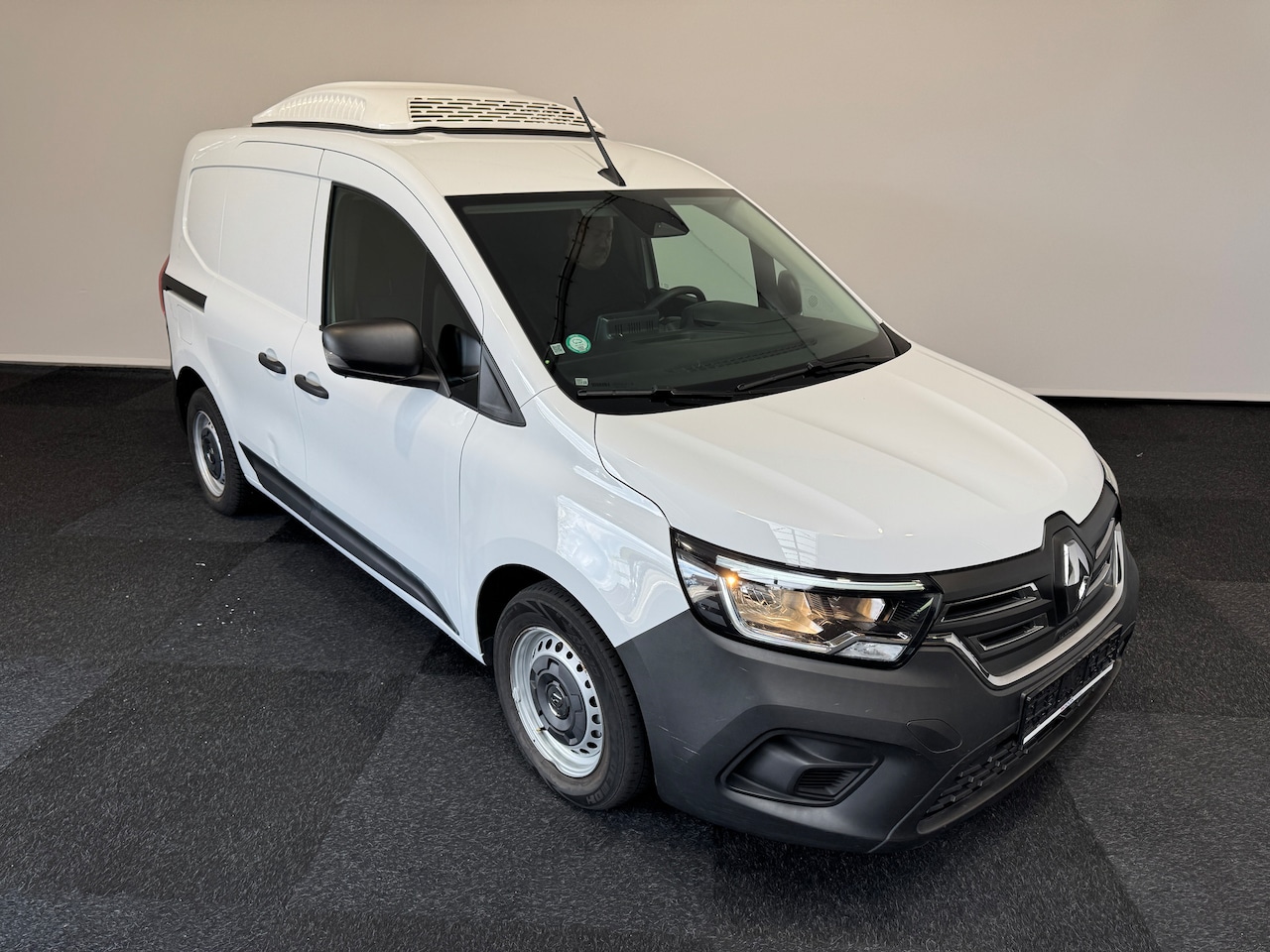 Renault Kangoo E-Tech - 120 pk Geisoleerde thermo king koelvries motor -/- 20 - AutoWereld.nl