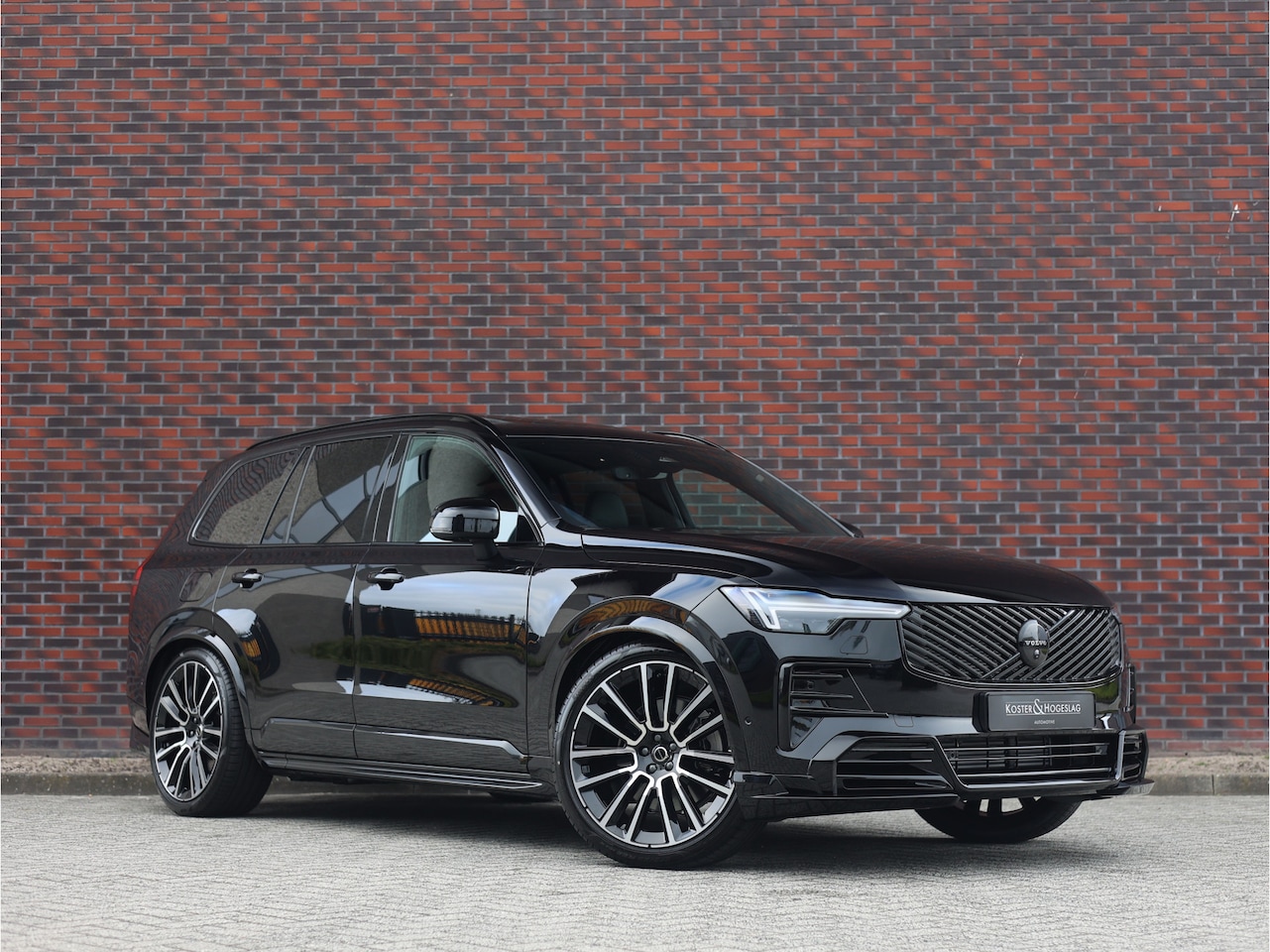 Volvo XC90 - T8 AWD Ultra Black Edition | Heico - Executive - Vol! - AutoWereld.nl