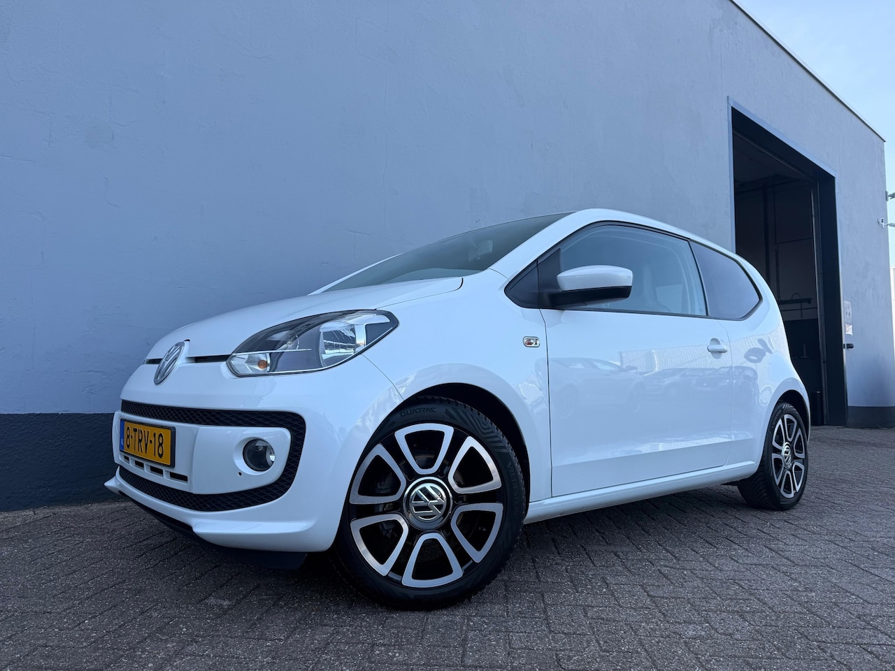 Volkswagen Up! - 1.0 high up! 5-Deurs Automaat - Cruise Control - AutoWereld.nl