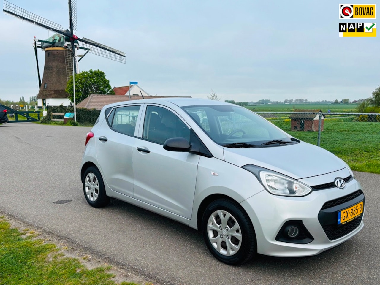Hyundai i10 - 1.0i i-Motion|Airco|Nette auto - AutoWereld.nl