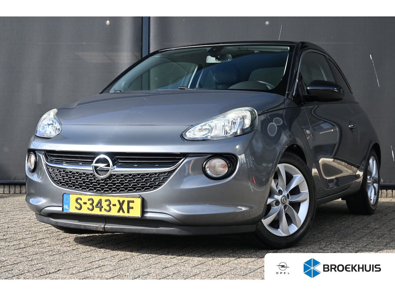 Opel ADAM - 1.4 Glam Favourite | Panoramadak | Navigatie by App | Parkeersensoren | Half-Leder | Deale - AutoWereld.nl