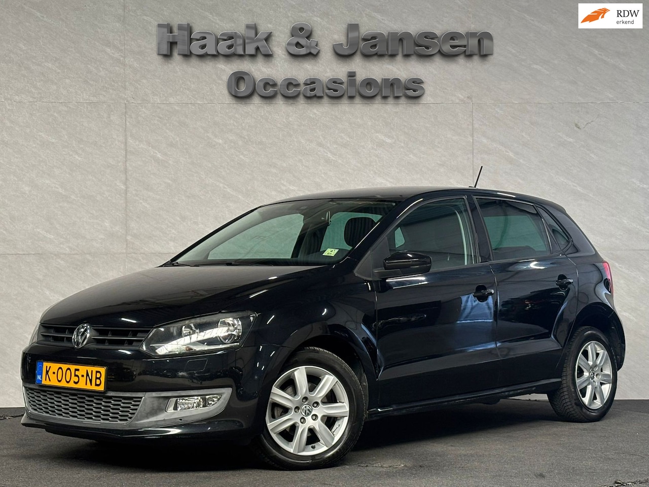 Volkswagen Polo - 1.2 TSI Highline DSG Stoelevrwarming carplay - AutoWereld.nl