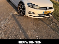 Volkswagen Polo - 1.0 TSI Beats 95 PK | Panoramadak | Digitale Cockpit | Climate Control | Beats audio | Nav