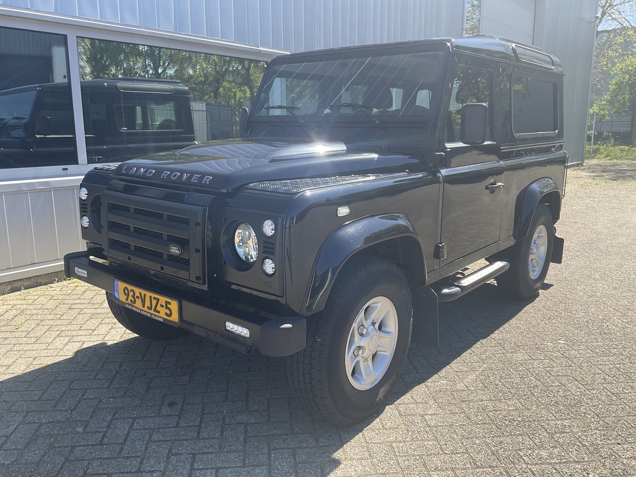 Land Rover Defender - 2.4 TD HT 90" XTech 2.4 TD HT 90" XTech - AutoWereld.nl