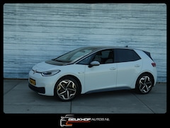 Volkswagen ID.3 - First Plus 58 kWh Carplay Nav Cam Soh 92.3%