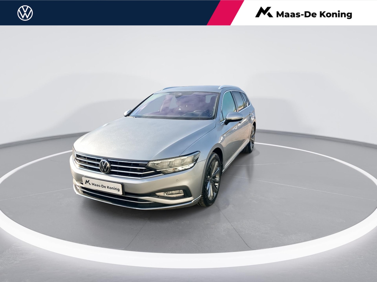 Volkswagen Passat Variant - 1.5TSI/150PK Elegance DSG · Navigatie · Trekhaak · Camera + Parkeersensoren - AutoWereld.nl