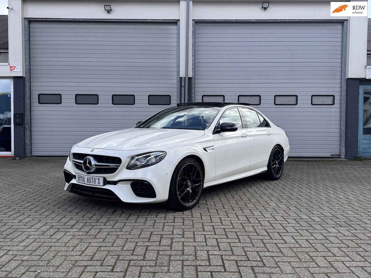 Mercedes-Benz E-klasse - AMG 63 4MATIC Premium Plus - AutoWereld.nl