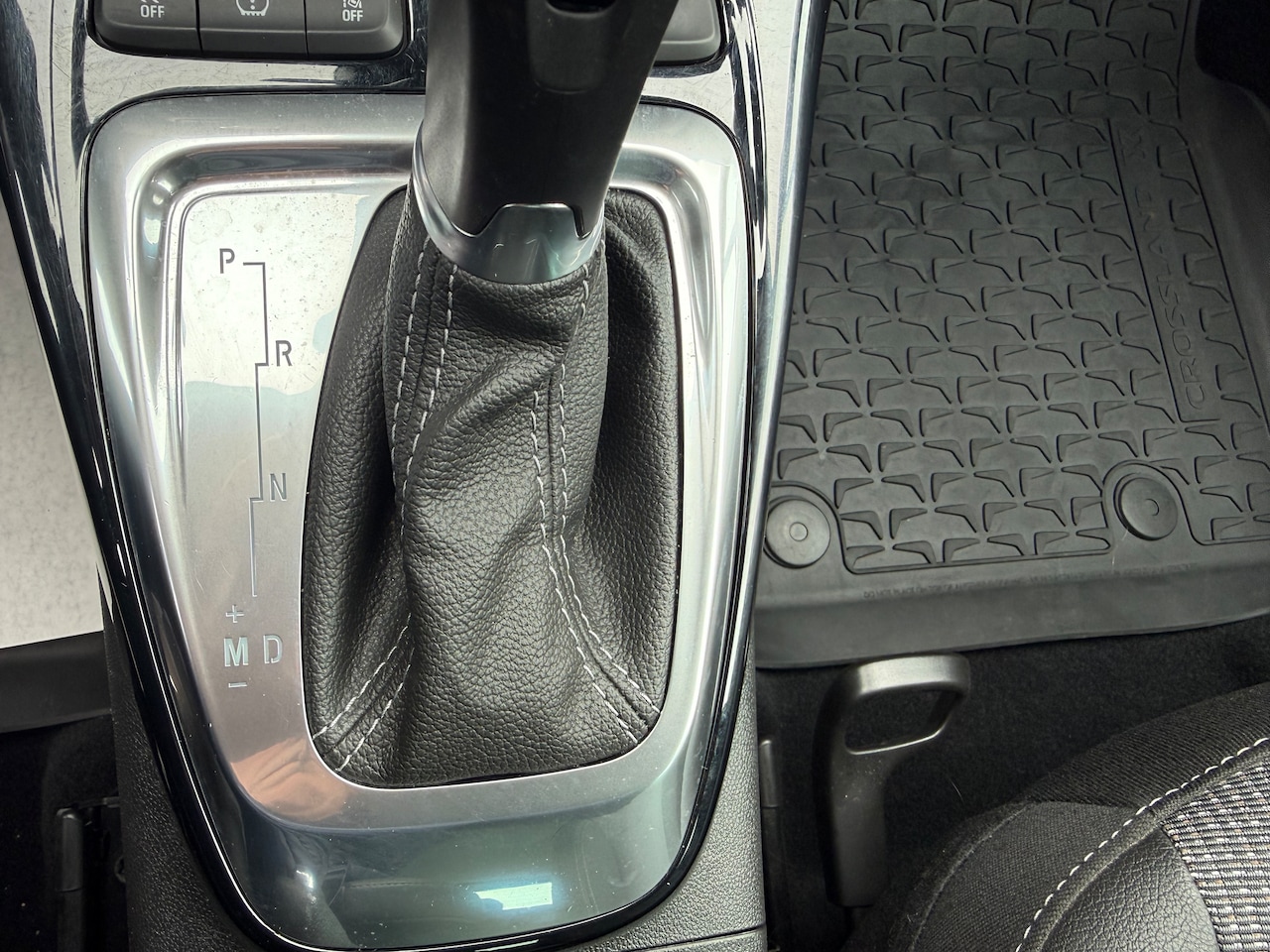 Opel Crossland - 1.2 Turbo Elegance Eerste eigenaar dealer onderhouden