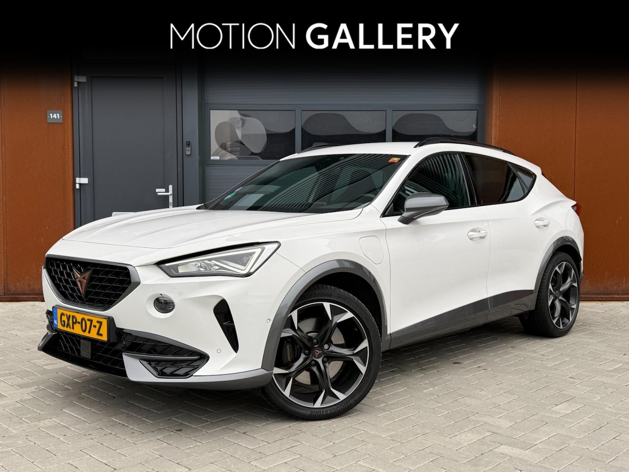 CUPRA Formentor - 1.4 e-Hybrid VZ Performance | Carbon Bucketseat | Volleer | ACC | Virtual | Elektr. Achter - AutoWereld.nl