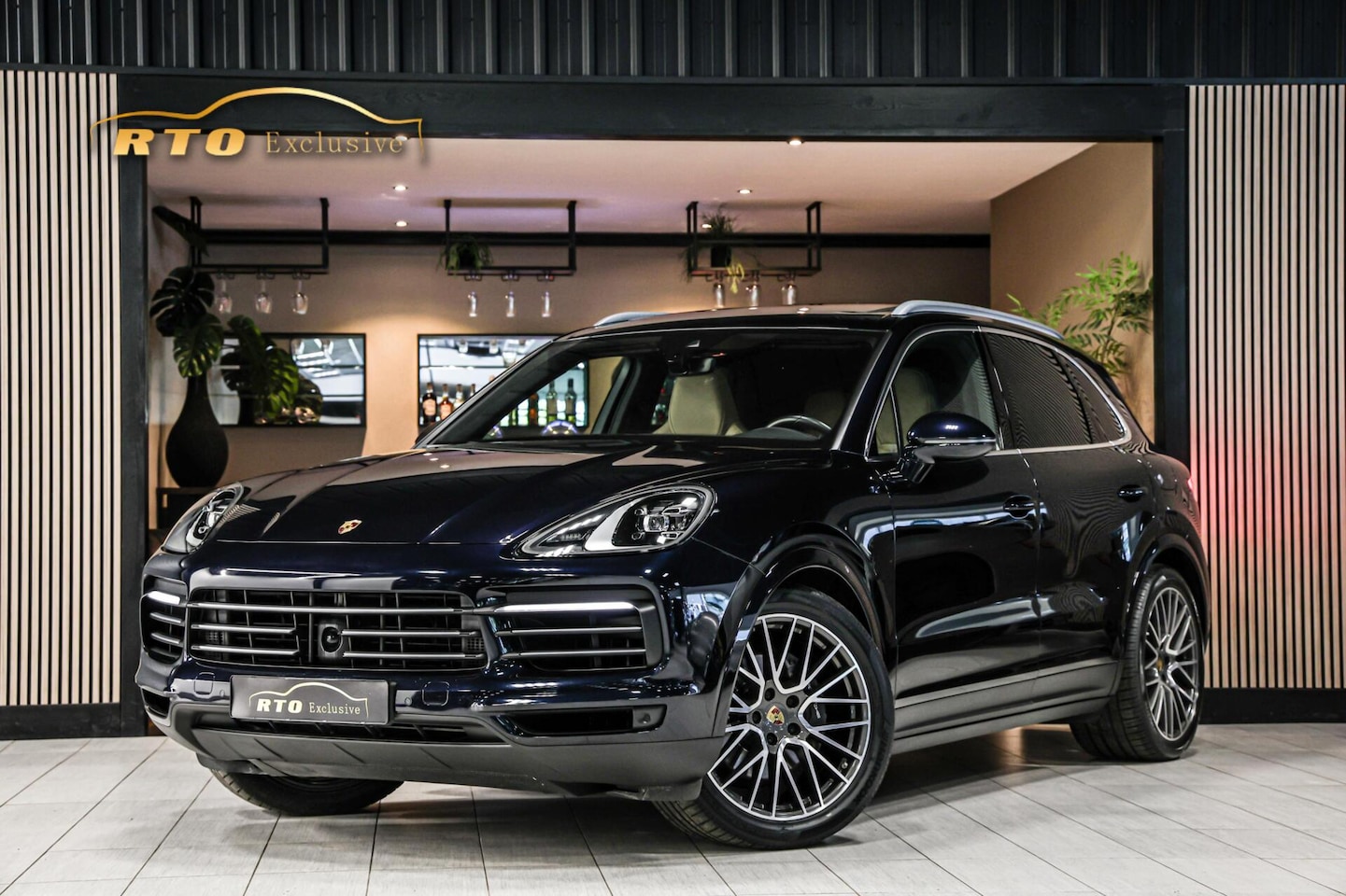 Porsche Cayenne - 3.0 E-Hybrid|PASM|Pano|GTS stoel|Chrono|ACC - AutoWereld.nl