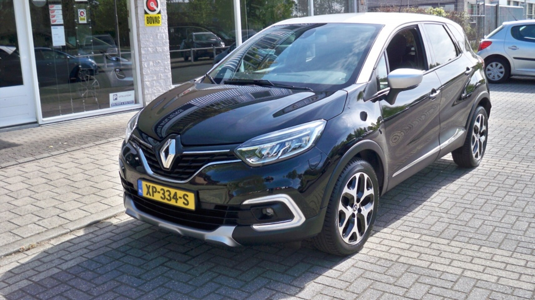 Renault Captur - 1.2 TCe Intens Trekhaak Navi Automaat - AutoWereld.nl