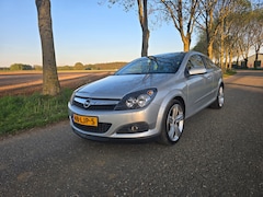 Opel Astra GTC - 1.6 Cosmo