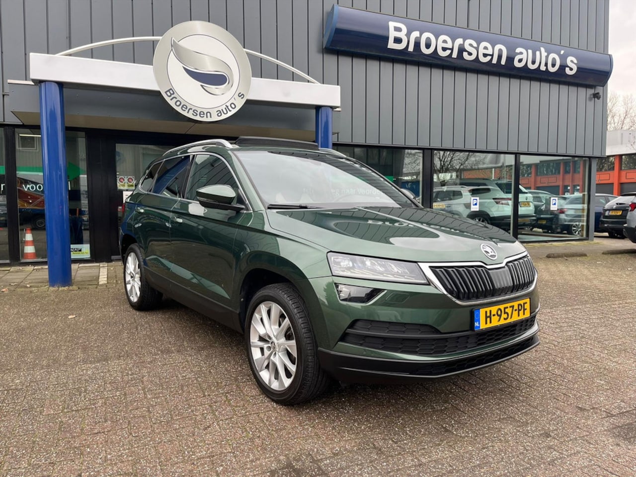 Skoda Karoq - 1.0 TSI 115pk Style Business met Pano, Canton en Adaptive Cruise - AutoWereld.nl