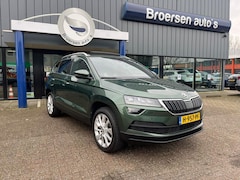 Skoda Karoq - 1.0 TSI Style Business | Panorama dak | Navigatie | Automaat |