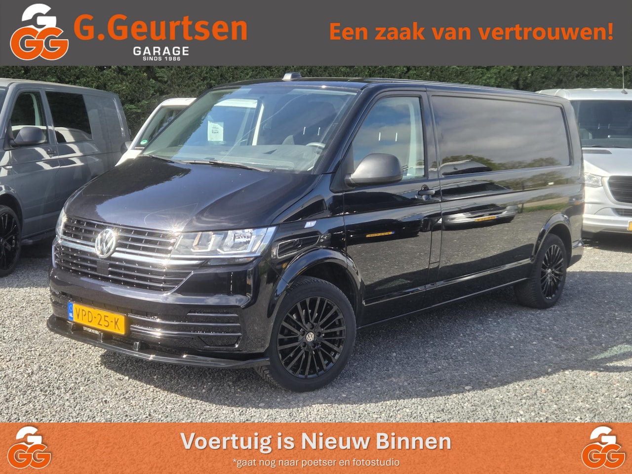 Volkswagen Transporter - 2.0 TDI L2H1 2.0 TDI L2H1, App Connect, PDC, Cruise Controle, Trekhaak, Airco, - AutoWereld.nl