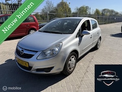 Opel Corsa - 1.2-16V Essentia Airco EXPORT ONLY