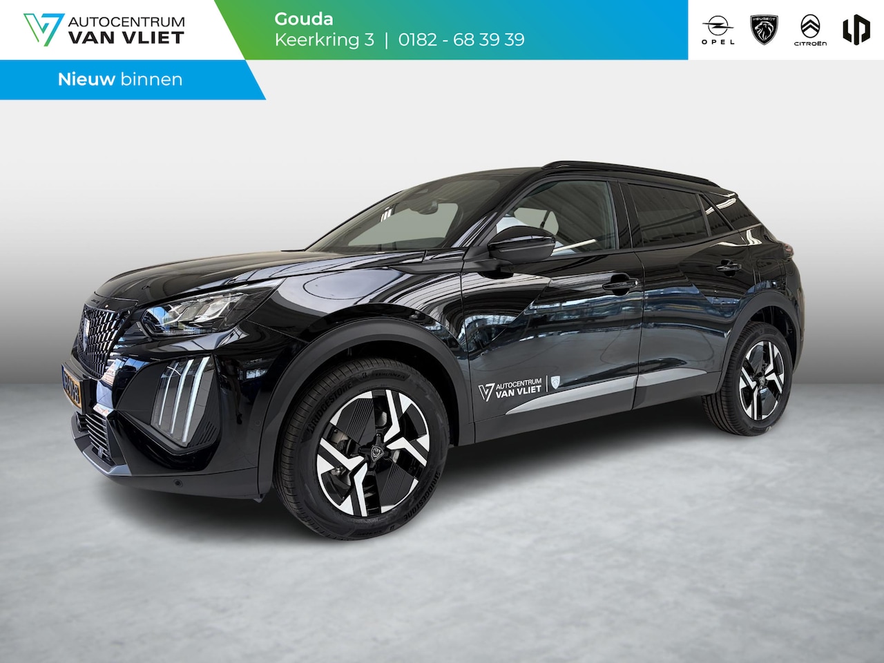 Peugeot 2008 - 1.2 Hybrid 145 GT | Navigatie | Parkeer Camera | Tot 8 jaar garantie - AutoWereld.nl