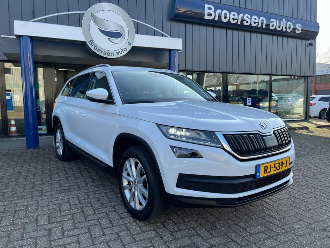 Skoda Kodiaq - 1.4 TSI 150pk DSG-6 Style Business met Trekhaak, ACC en Elek. vo - AutoWereld.nl