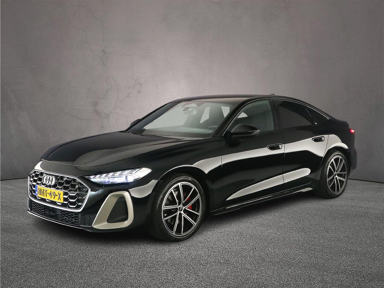 Audi A5 Limousine - 2.0 TFSI S Edition | Adapt. Cruise | Optiek Pack | 19 inch | Camera | MMi + | Audi Sound | - AutoWereld.nl