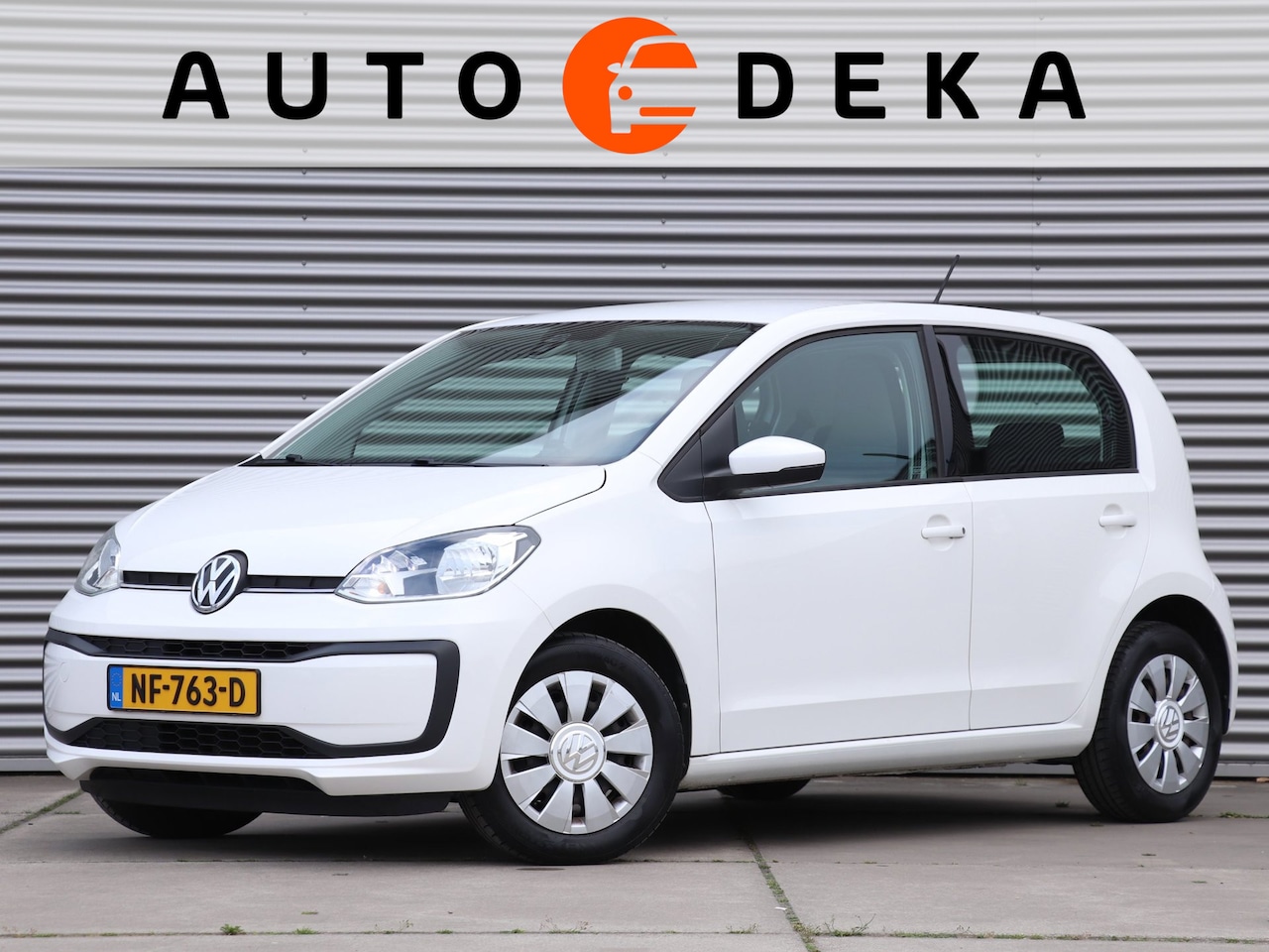 Volkswagen Up! - 1.0 BMT move up! *Airco*DAB*Bluetooth* - AutoWereld.nl