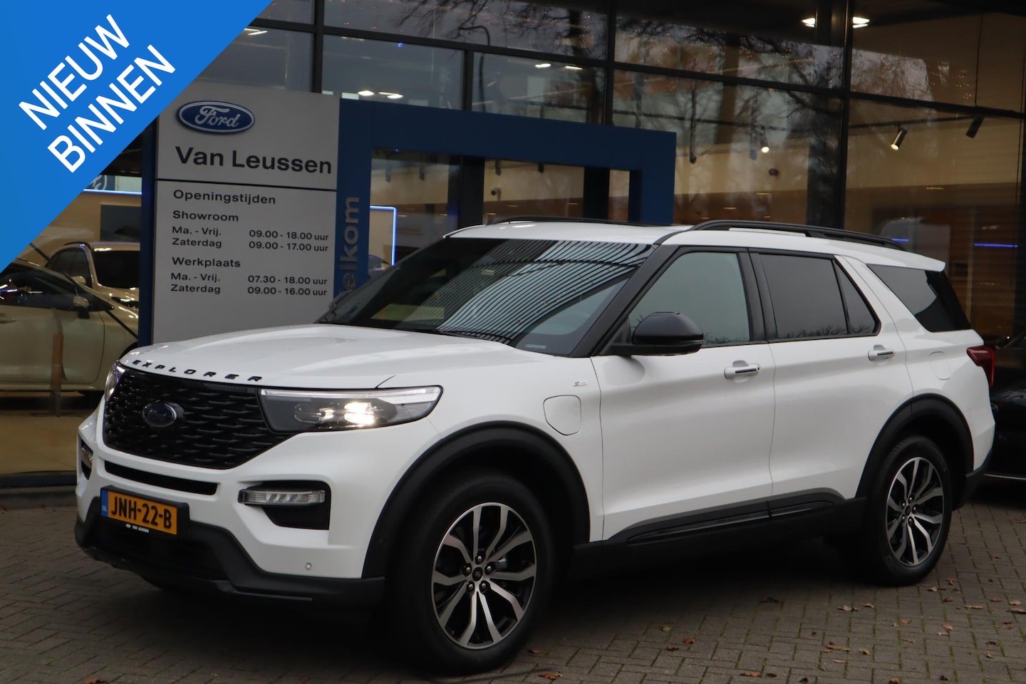 Ford Explorer - 3.0 V6 PHEV 457PK ST-LINE PLUG-IN 7-PERSOONS PANORAMADAK 20"LM-VELGEN MEMORY-SEATS 4JR GAR - AutoWereld.nl