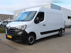 Renault Master - T35 2.3 dCi 135PK Euro6 L2H2 ✓ 3-zits ✓ stroomomvormer ✓ trekhaak