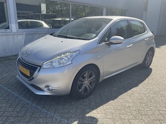 Peugeot 208 - 1.6 VTi Allure