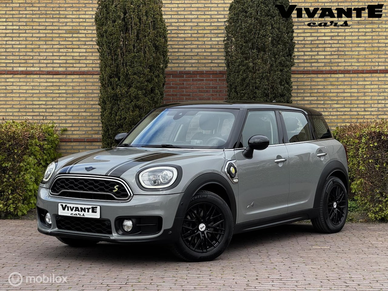 MINI Countryman - 1.5 Cooper S E ALL4 Chili Carplay*Head-Up*Keyless-Entry - AutoWereld.nl