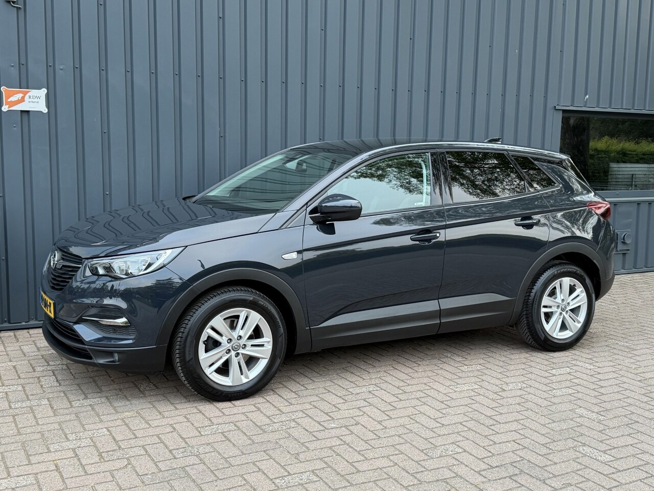 Opel Grandland X - 1.2 Turbo Online Edition NAP!/NL.AUTO!/APPLE CARPLAY!/ - AutoWereld.nl