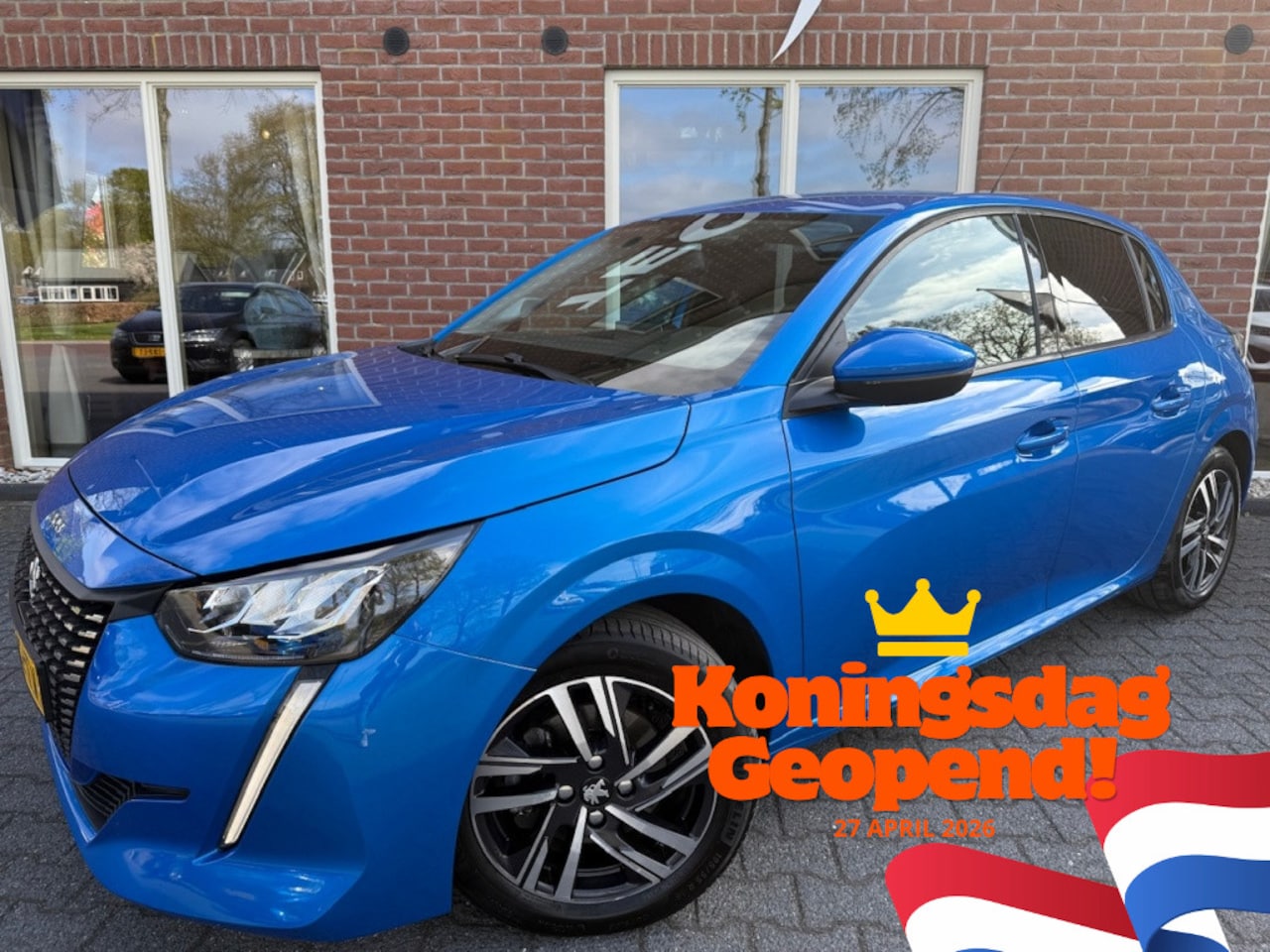Peugeot 208 - 1.2 PureTech Allure CAMERA / LED / 1/2 LEER / CARPLAY / ANDROID - AutoWereld.nl