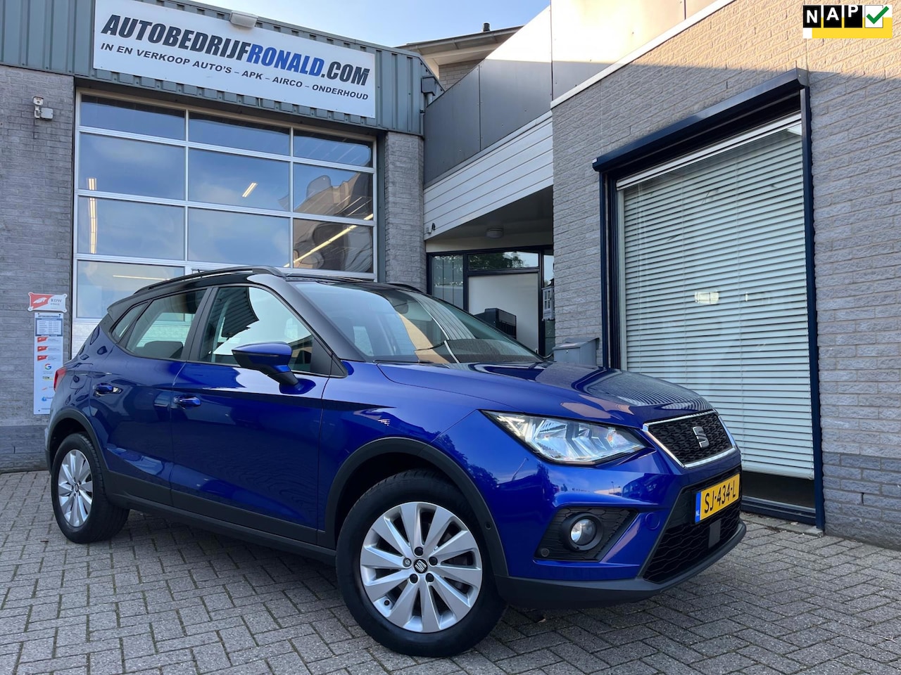SEAT Arona - 1.0 TSI Style Business NL.Auto/Bi-Color/Carplay/Camera/Climatronic/Stoelverwarming/2De Eig - AutoWereld.nl