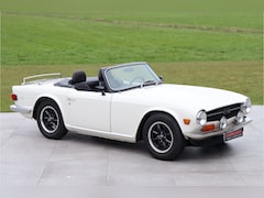 Triumph TR6 - Overdrive - Body Off Restored