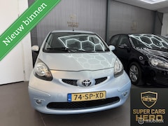 Toyota Aygo - 1.0-12V Sport