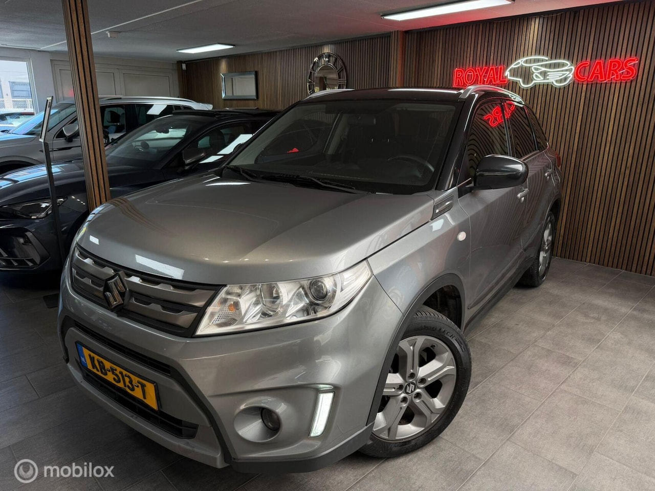 Suzuki Vitara - 1.6 Exclusive/ Navigatie/ Camera / Nette staat - AutoWereld.nl