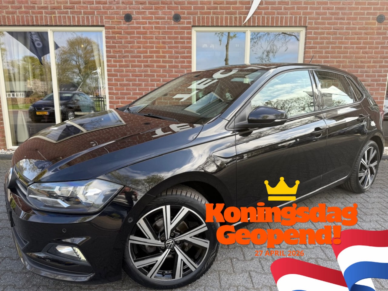 Volkswagen Polo - 1.0 TSI Comf.l. Bus. Automaat TREKHAAK / 17 INCH / CARPLAY / AND - AutoWereld.nl