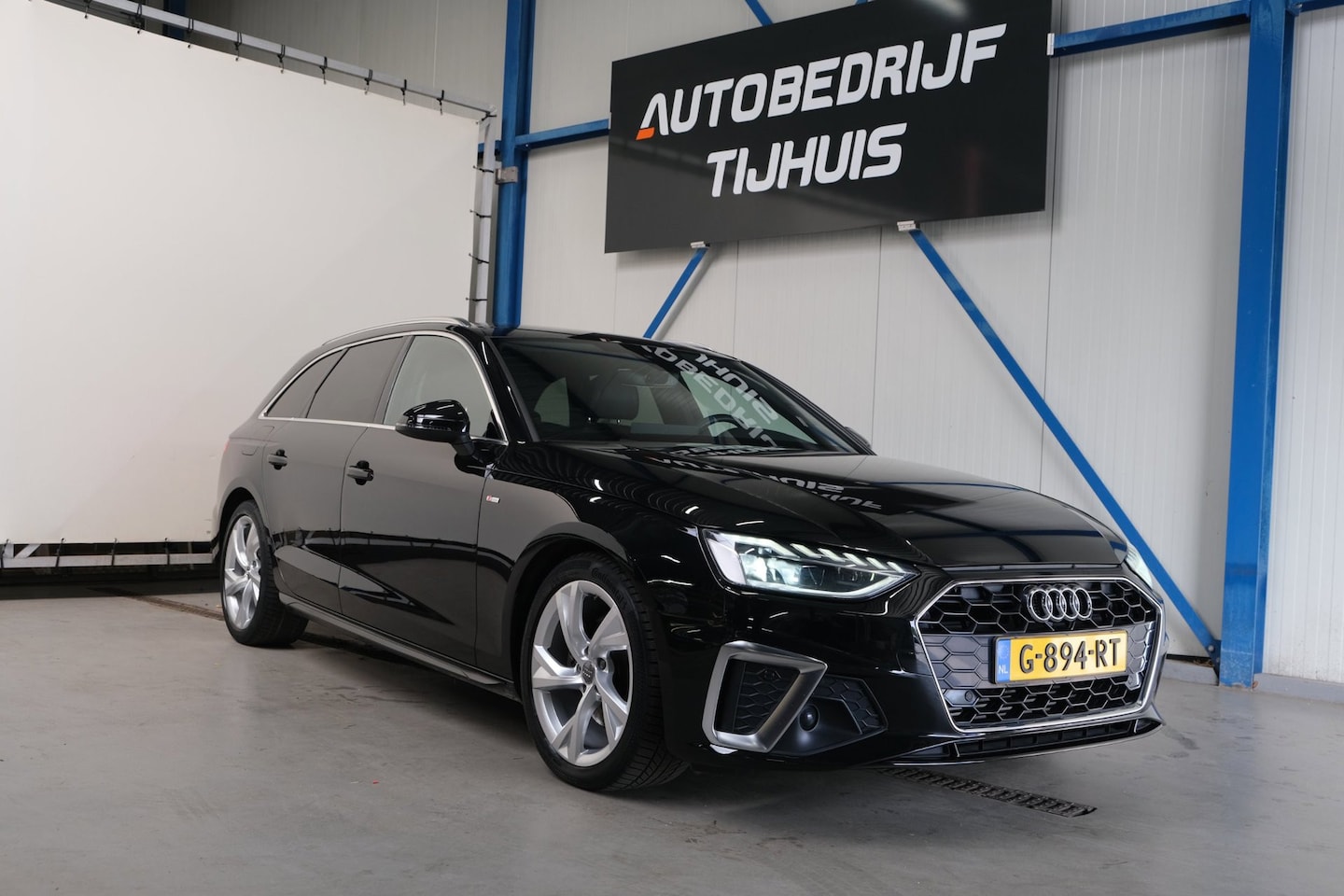 Audi A4 Avant - 35 TFSI Launch edition Sport 2x S-Line Automaat - N.A.P. Airco, Cruise, Camera, Carplay. - AutoWereld.nl