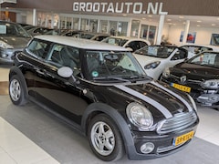 MINI Cooper - 1.6 Business Line Airco, Cruise Control, Stuurbekrachtiging