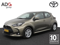 Toyota Yaris - 1.5 Hybrid 115 | Climate control | Cruise control | Apple carplay - Android auto | Trekhaa