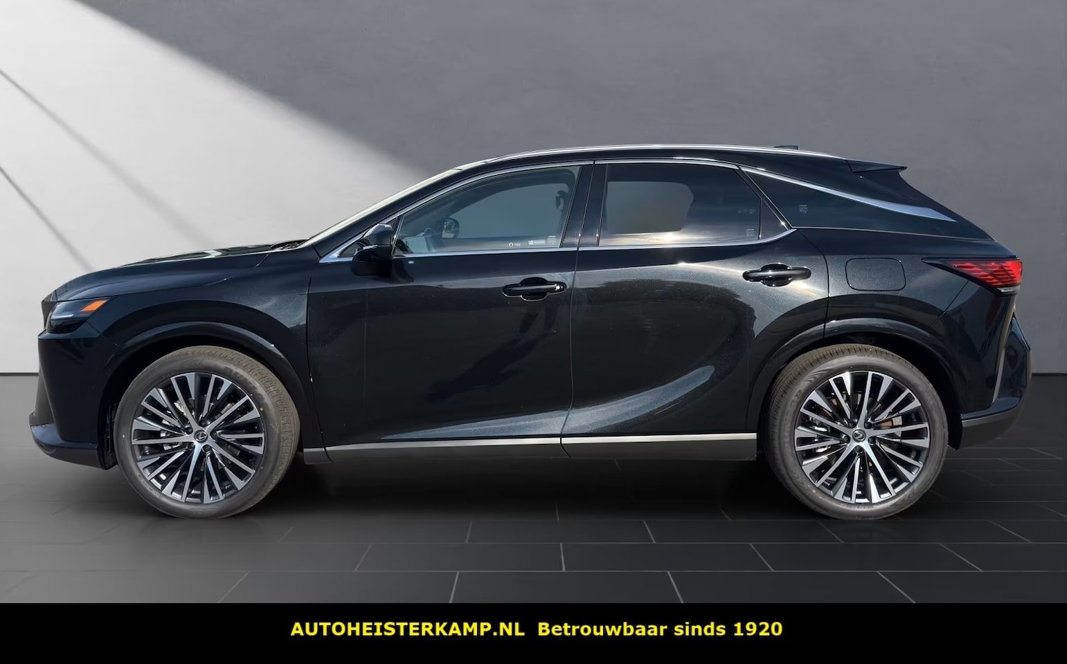 Lexus RX 450h - 450h+ Plug-in Hybrid Executive Line ACC 21 Inch Stoelkoeling - AutoWereld.nl