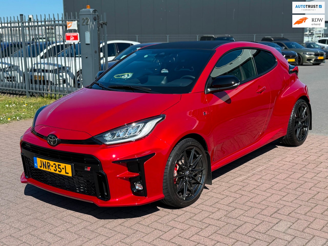 Toyota Yaris - 1.6 GR Performance 2021 PPF Milltek Nieuwstaat! Dealer Ondh! - AutoWereld.nl