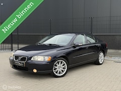 Volvo S60 - 2.4 Edition II 5-in-lijn|LEDER|STOELVERW|PDC|NAP