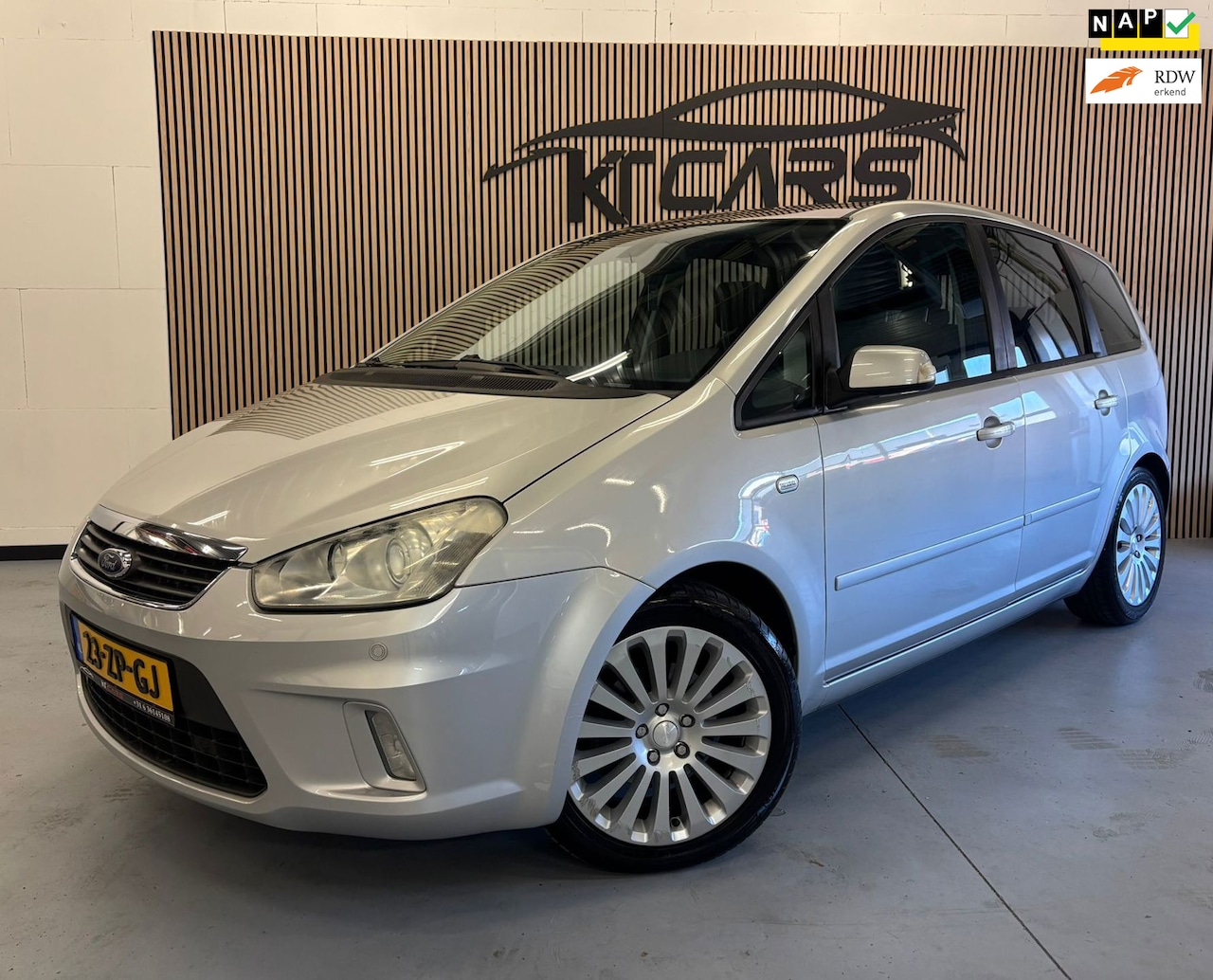 Ford C-Max - 1.8-16V Titanium|Memory Stoelen|Clima|Parkeersensoren|Trekhaak|LM Velgen|Halflederen stoel - AutoWereld.nl