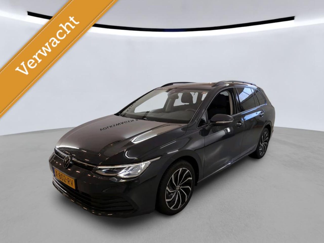 Volkswagen Golf Variant - 1.0 TSI Life | Adaptive cruise | Lichtmetaal | - AutoWereld.nl