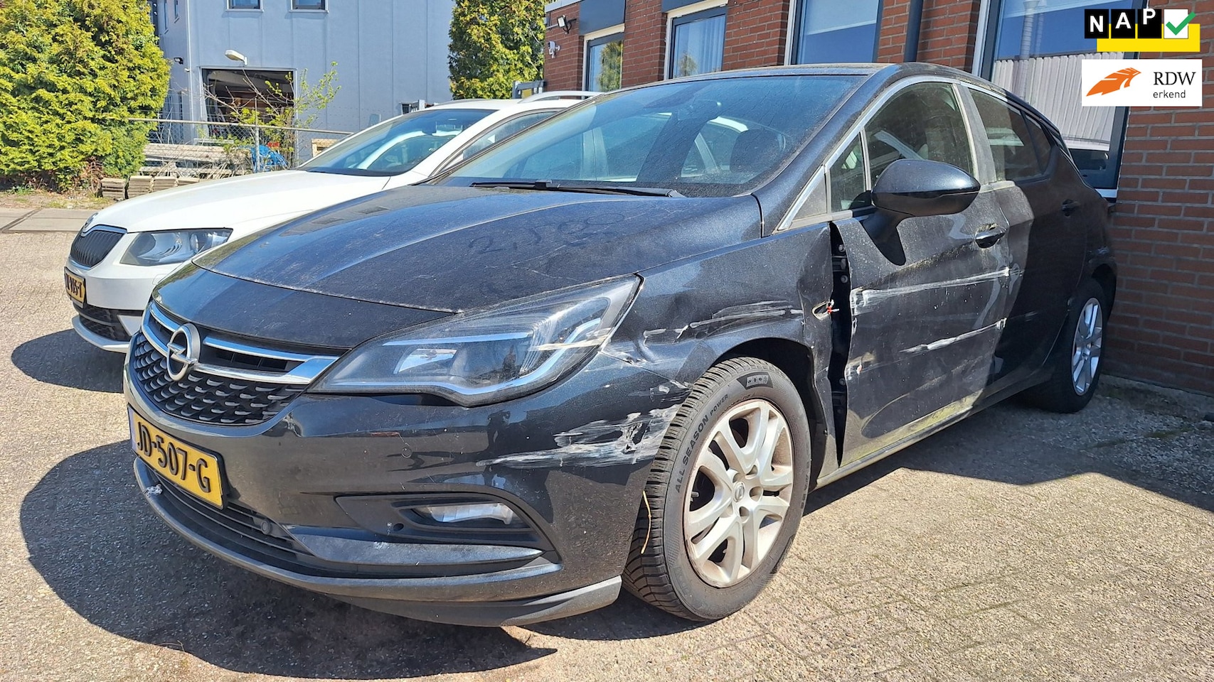 Opel Astra - 1.6 CDTI Business 1.6 CDTI Business+ - AutoWereld.nl