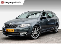 Skoda Octavia Combi - 1.6 TDI Greentech Edition Businessline Trekhaak/ Stoelverwarming/ Climate control/ Full ma