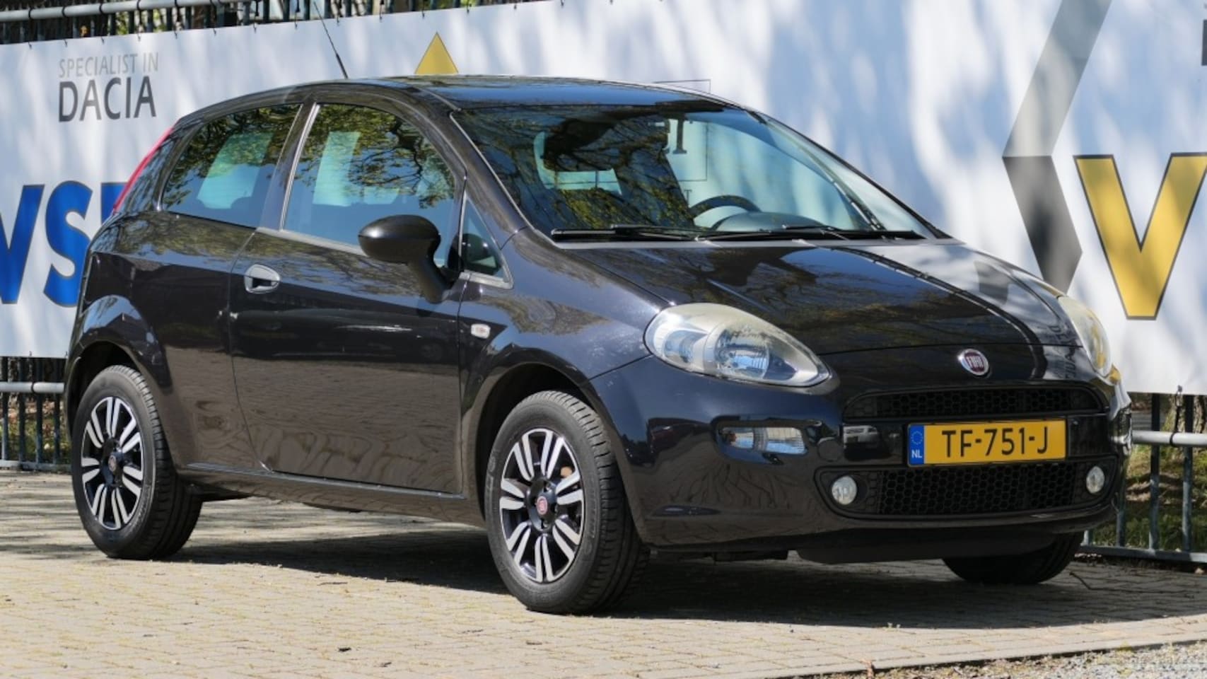 Fiat Punto - 1.2 Lounge - AutoWereld.nl